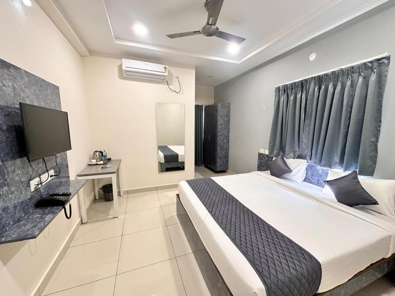 Hotel Aerotel,Hyderabad Шамшабад Экстерьер фото