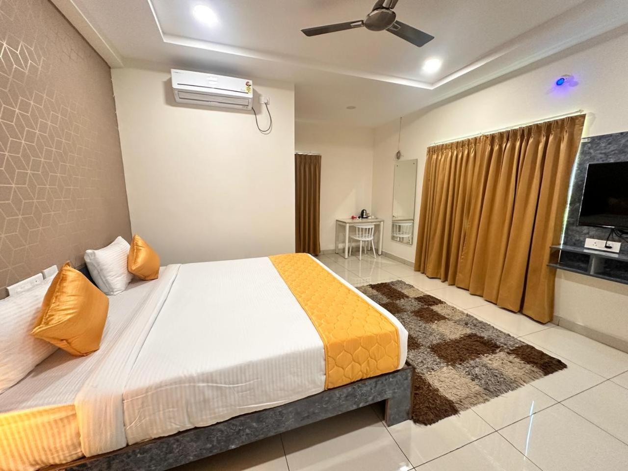 Hotel Aerotel,Hyderabad Шамшабад Экстерьер фото