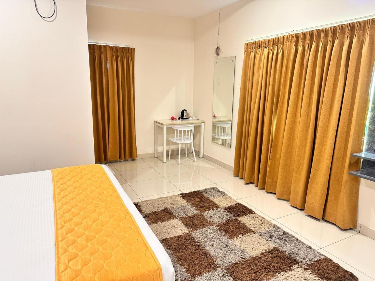 Hotel Aerotel,Hyderabad Шамшабад Экстерьер фото